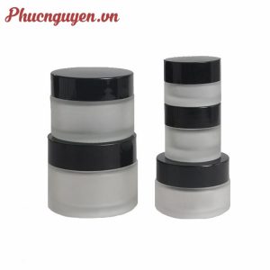 Hũ thuỷ tinh mờ nắp nhựa đen
