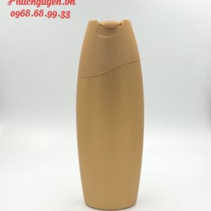 Vỏ chai dầu gội làm từ nhựa PET