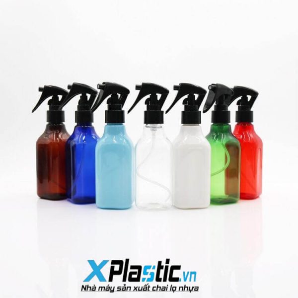Chai đựng nước xịt kính nhiều màu sắc