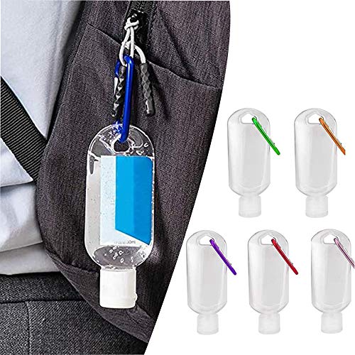 Chai rửa tay khô móc vào túi áo khoác