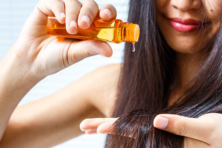 Dưỡng tóc giúp tóc mềm mượt, giữ ẩm